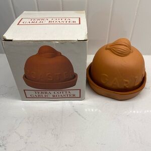 Vintage Terra Cotta Garlic Roaster